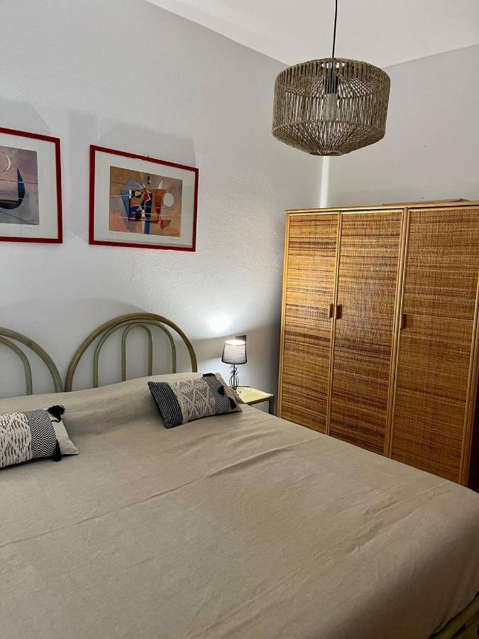 Dimora Del Chiostro Hotel โอริสตาโน ภายนอก รูปภาพ