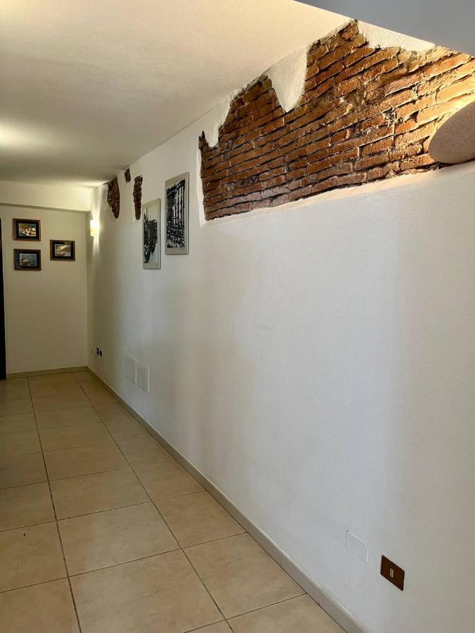 Dimora Del Chiostro Hotel โอริสตาโน ภายนอก รูปภาพ
