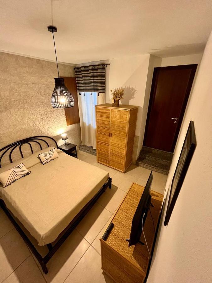 Dimora Del Chiostro Hotel โอริสตาโน ภายนอก รูปภาพ